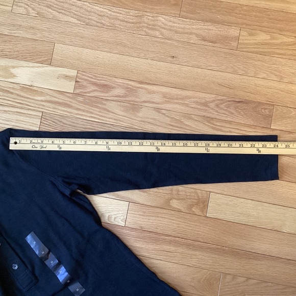 NWT Banana Republic Black Cotton Henley Size Medium - Picture 8 of 8